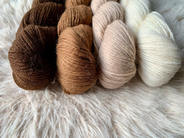 Farm Lovers- Undyed Eco Alpaca (DK)